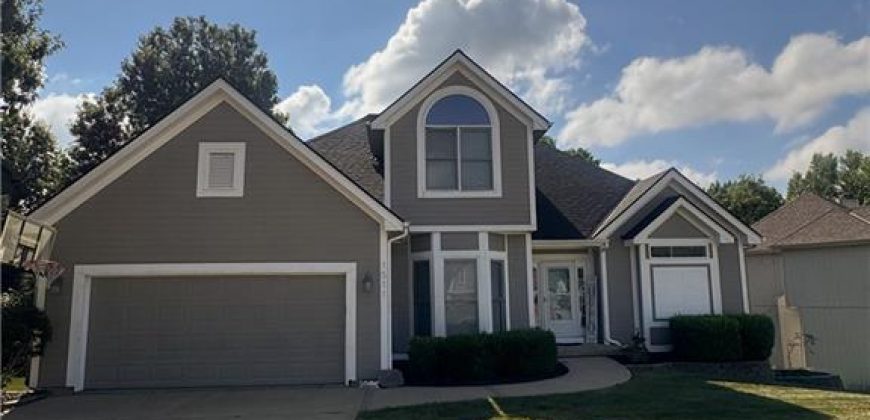 Homes for Sale in Kansas City, MO 64118 | 1511  75th Street