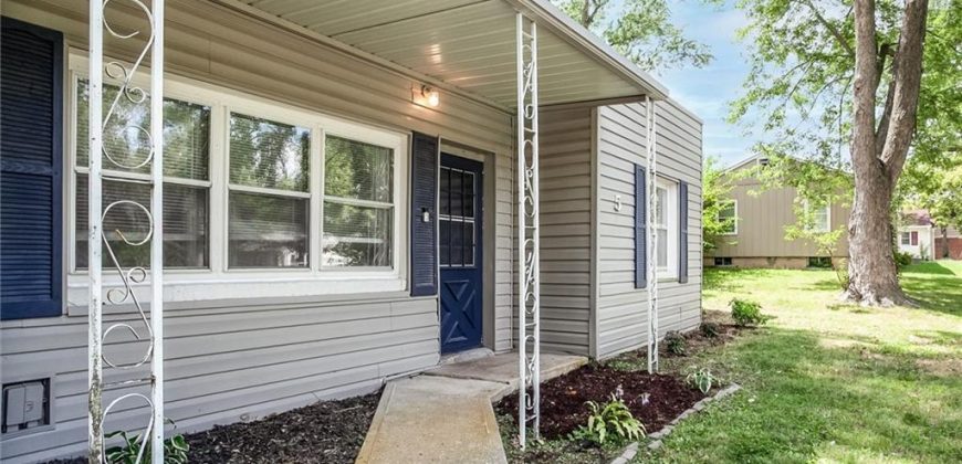 Homes for Sale in Gladstone, MO 64118 | 5 NE 74TH Street