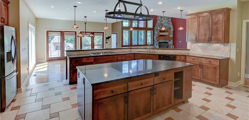 Homes for Sale in Kearney, MO 64060 | 12122  Ridgeview Road