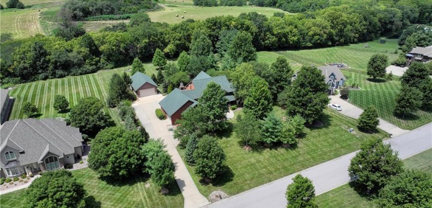 Homes for Sale in Kearney, MO 64060 | 12122  Ridgeview Road