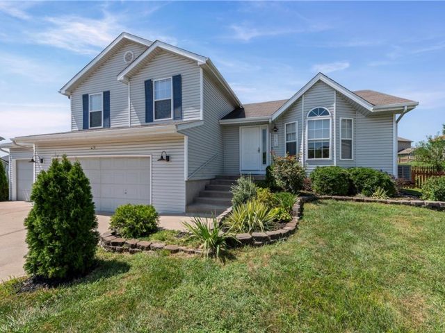 Homes for Sale in Kansas City, MO 64153 | 10410 NW 86TH Court