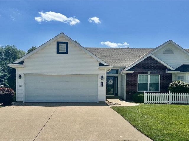 Homes for Sale in Platte City, MO 64079 | 3220  Kempton Court