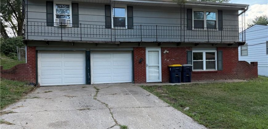Homes for Sale in Kansas City, MO 64119 | 5658 N Smalley Avenue