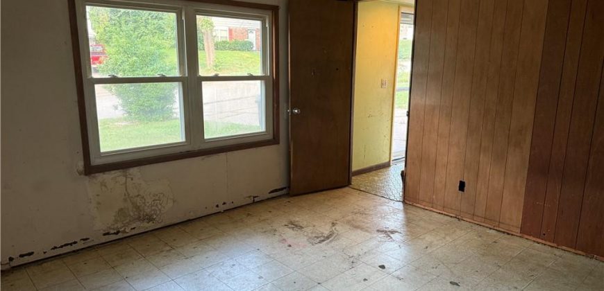Homes for Sale in Kansas City, MO 64119 | 5658 N Smalley Avenue