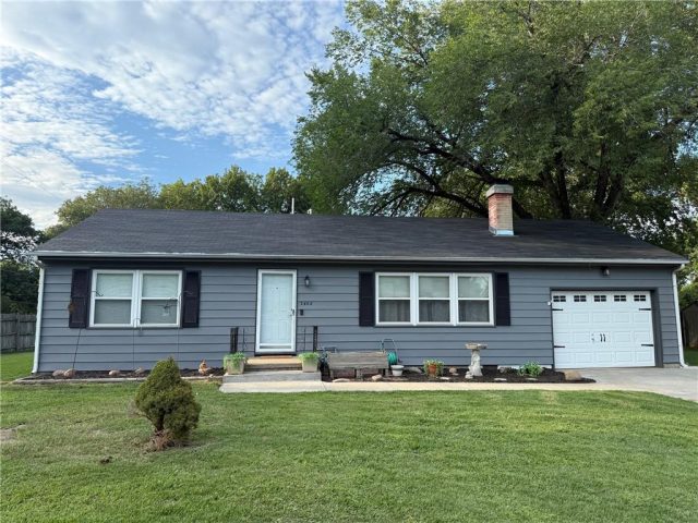 Homes for Sale in Kansas City, MO 64151 | 3406 NW 58th Terrace