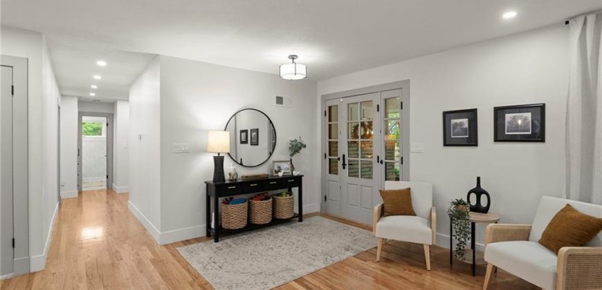 Homes for Sale in Kansas City, MO 64151 | 6104 NW Karen Road