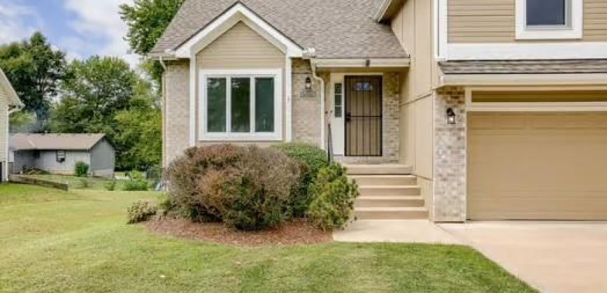 Homes for Sale in Smithville, MO 64089 | 108  Cedar Street