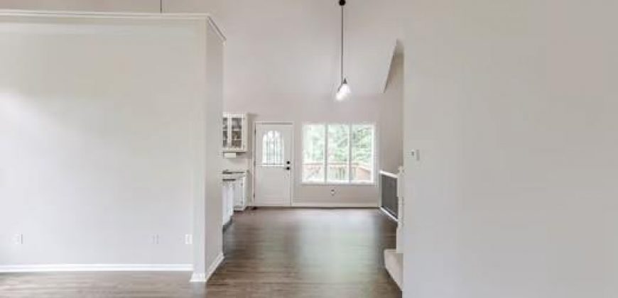 Homes for Sale in Smithville, MO 64089 | 108  Cedar Street