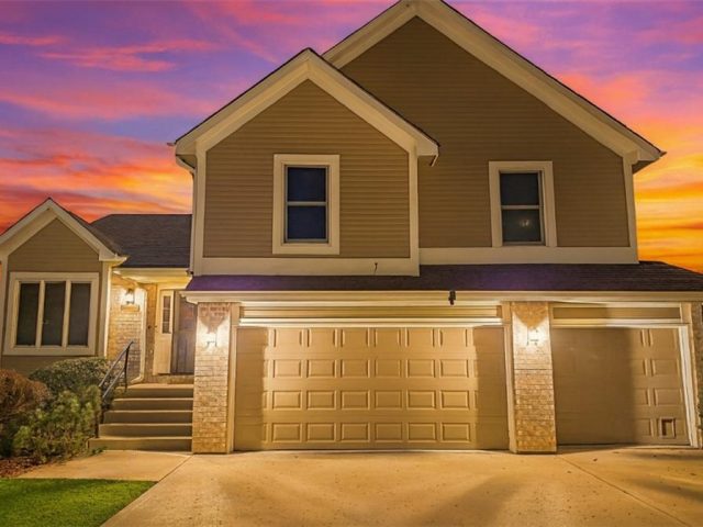 Homes for Sale in Smithville, MO 64089 | 108  Cedar Street