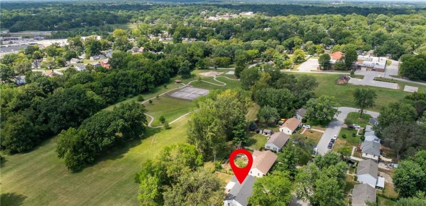 Homes for Sale in Kansas City, MO 64117 | 4234 N Cypress Avenue