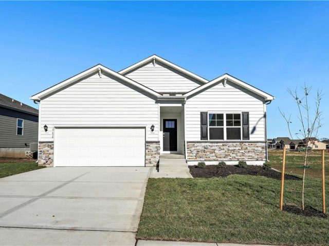 Homes for Sale in Liberty, MO 64068 | 601  Short Street