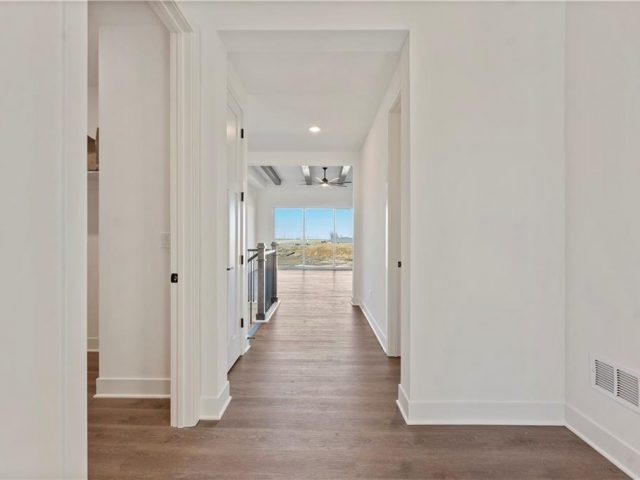 Homes for Sale in Kansas City, MO 64155 | 1802 NW 104th Terrace