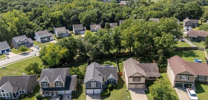 Homes for Sale in Kansas City, MO 64152 | 6126 N Evans Avenue