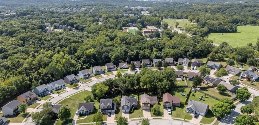 Homes for Sale in Kansas City, MO 64152 | 6126 N Evans Avenue