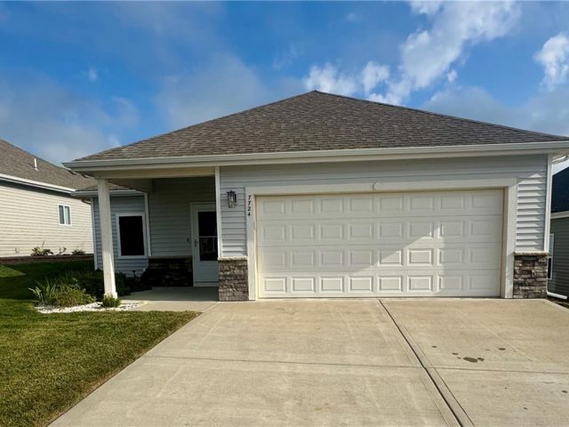 Homes for Sale in Kansas City, MO 64163 | 7724 NW 123rd Terrace