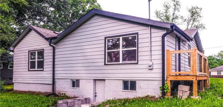 Homes for Sale in Kansas City, MO 64117 | 4224 N Spruce Avenue