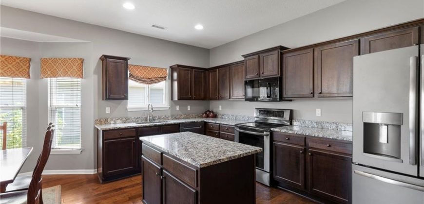 Homes for Sale in Gladstone, MO 64118 | 685 NE 66th Street