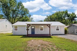 6409--Ravena-Road-mls-2563616-image-1