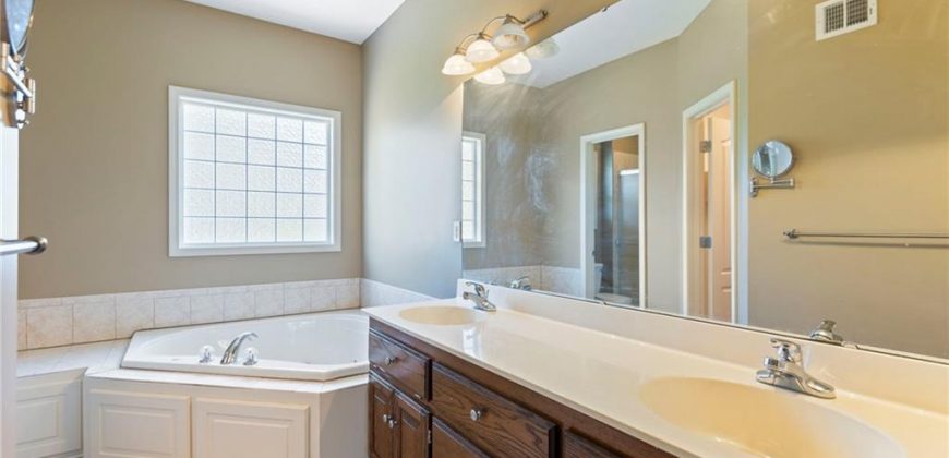 Homes for Sale in Kansas City, MO 64156 | 3504 NE 94th Terrace