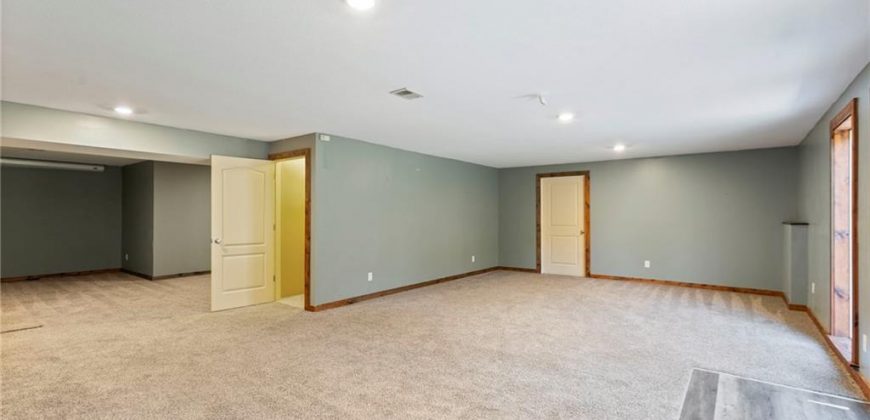 Homes for Sale in Kansas City, MO 64156 | 3504 NE 94th Terrace
