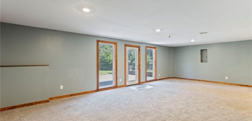 Homes for Sale in Kansas City, MO 64156 | 3504 NE 94th Terrace