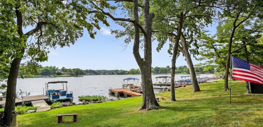Homes for Sale in Lake Waukomis, MO 64151 | 109 NW North Shore Drive