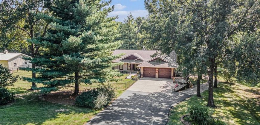Homes for Sale in Smithville, MO 64089 | 5011  Century Drive