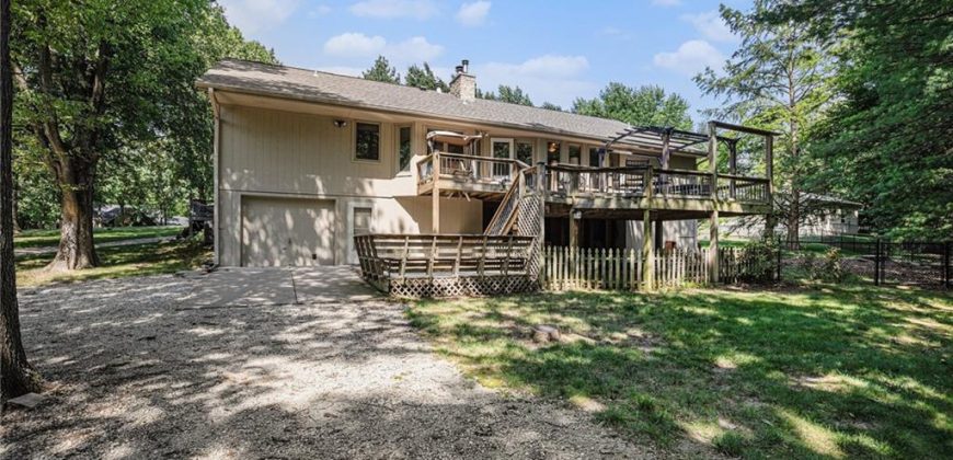 Homes for Sale in Smithville, MO 64089 | 5011  Century Drive