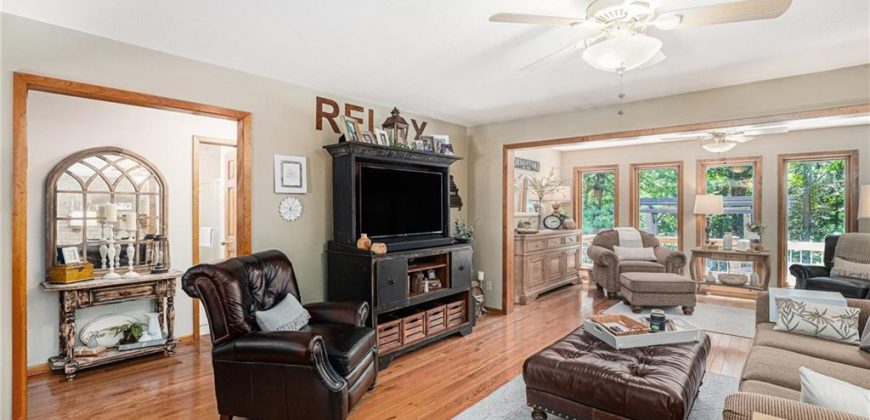 Homes for Sale in Smithville, MO 64089 | 5011  Century Drive