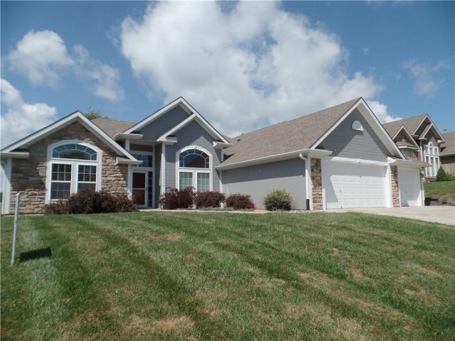 Homes for Sale in Platte City, MO 64079 | 13800  Station Drive