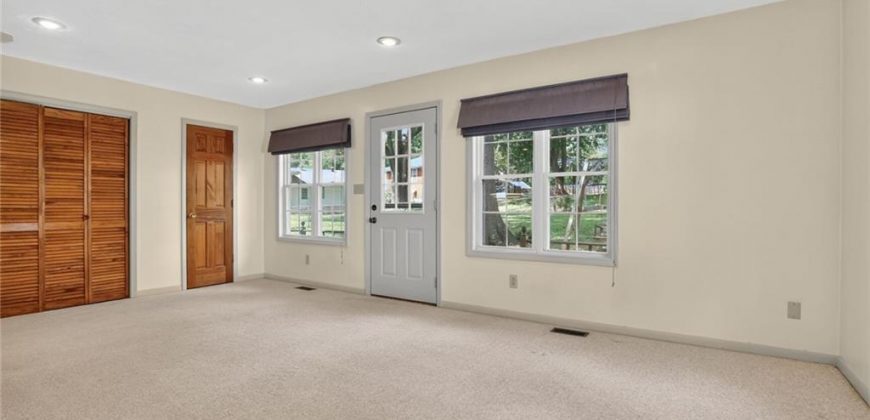 Homes for Sale in Kansas City, MO 64117 | 4814 NE 34th Terrace
