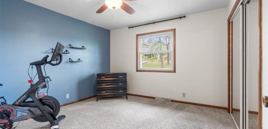 Homes for Sale in Smithville, MO 64089 | 7770  Buckwood Drive
