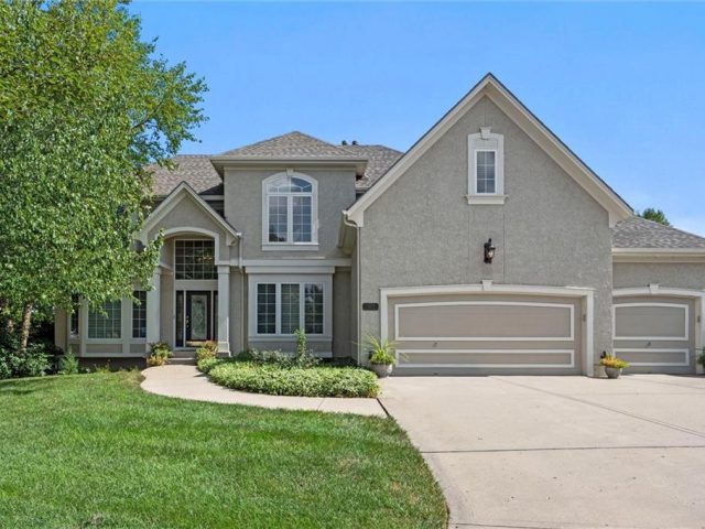 Homes for Sale in Kansas City, MO 64157 | 7204 NE 85 Terrace