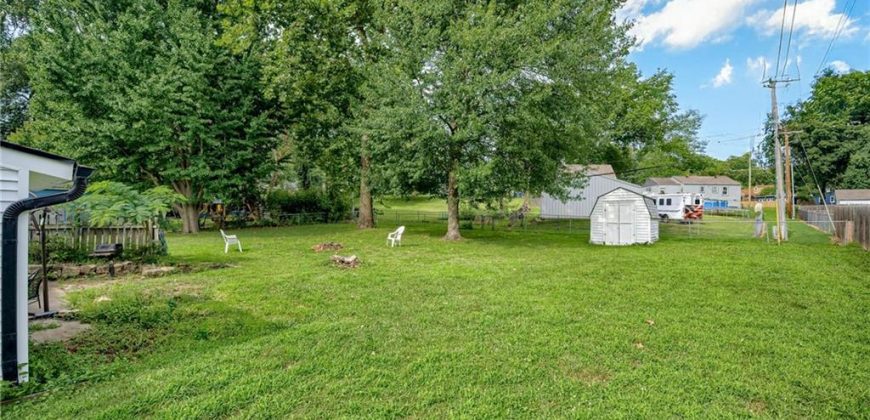 Homes for Sale in Liberty, MO 64068 | 216  Moss Avenue