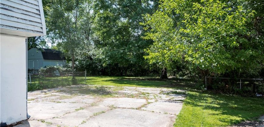 Homes for Sale in Kansas City, MO 64118 | 6500 N Genessee Street
