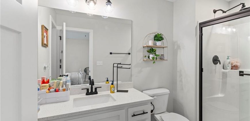Homes for Sale in Kansas City, MO 64157 | 10008 N Manchester Avenue