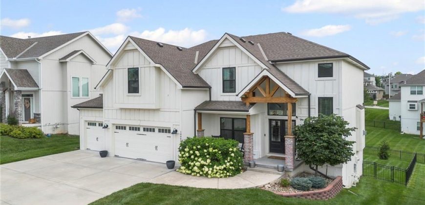 Homes for Sale in Kansas City, MO 64157 | 10008 N Manchester Avenue
