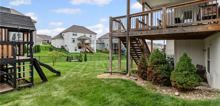 Homes for Sale in Kansas City, MO 64157 | 10008 N Manchester Avenue