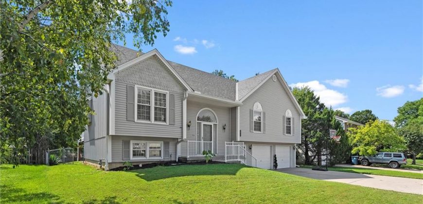Homes for Sale in Liberty, MO 64068 | 1609  Windsor Lane