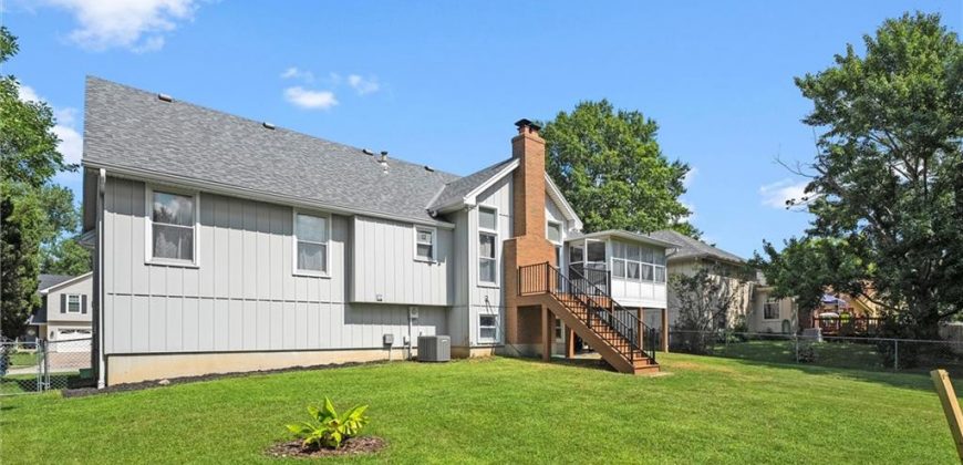 Homes for Sale in Liberty, MO 64068 | 1609  Windsor Lane