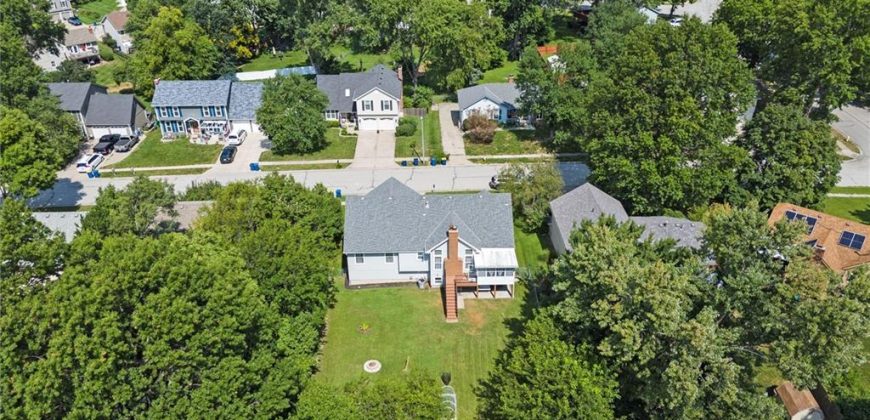 Homes for Sale in Liberty, MO 64068 | 1609  Windsor Lane