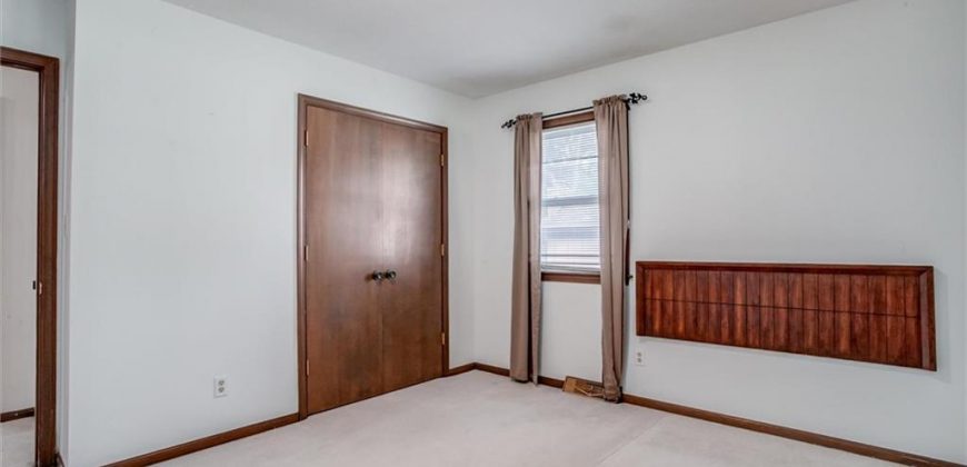Homes for Sale in Gladstone, MO 64118 | 203 NW 59th Terrace