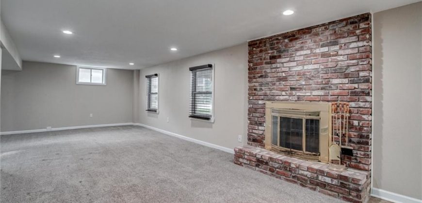 Homes for Sale in Gladstone, MO 64118 | 203 NW 59th Terrace