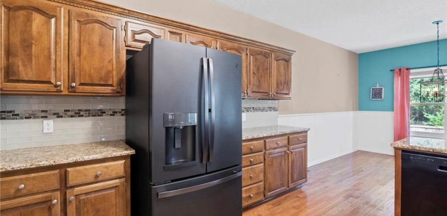 Homes for Sale in Kansas City, MO 64155 | 624 NE 99th Street
