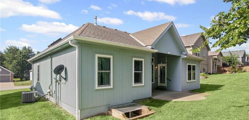 Homes for Sale in Kansas City, MO 64155 | 624 NE 99th Street