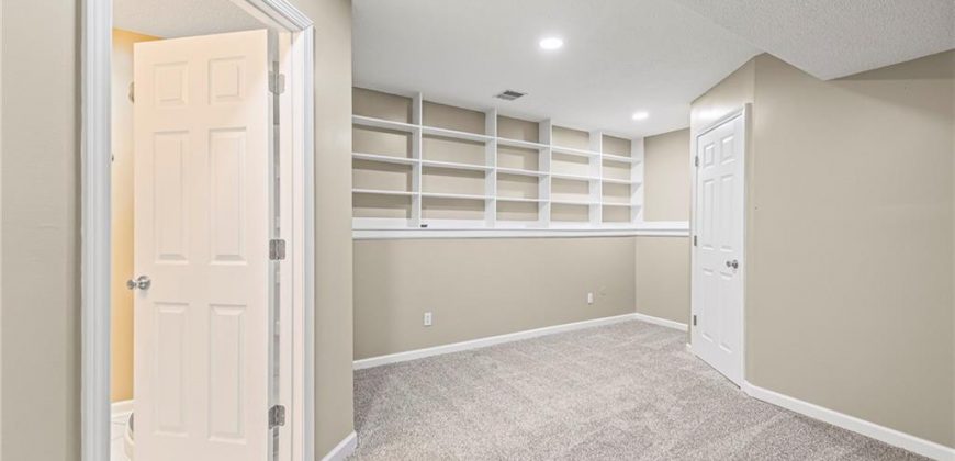 Homes for Sale in Kansas City, MO 64119 | 5627 N Richmond Avenue
