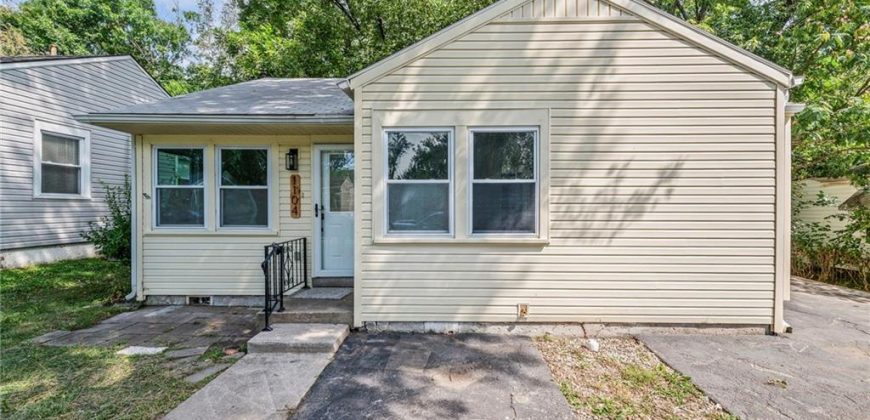 Homes for Sale in Kansas City, MO 64116 | 1104 NE 43rd Terrace