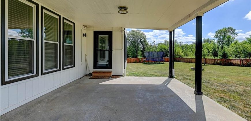 Homes for Sale in Kearney, MO 64060 | 400 S Eddie Avenue