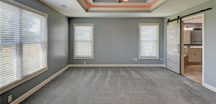 Homes for Sale in Kearney, MO 64060 | 400 S Eddie Avenue