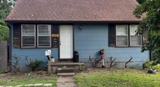 Homes for Sale in Liberty, MO 64068 | 606  Dixie Street